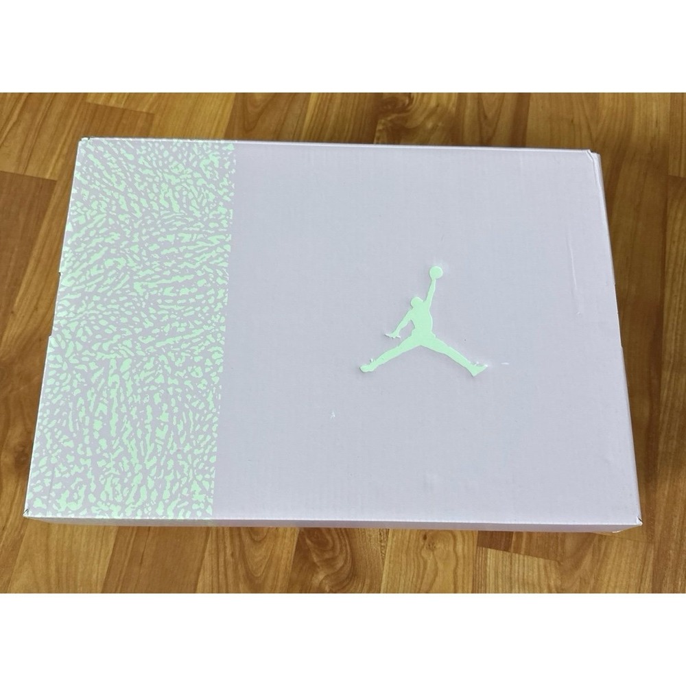 Nike Air Jordan 3 Retro OG empty shoe box